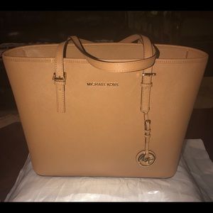 Michael Kors Tote